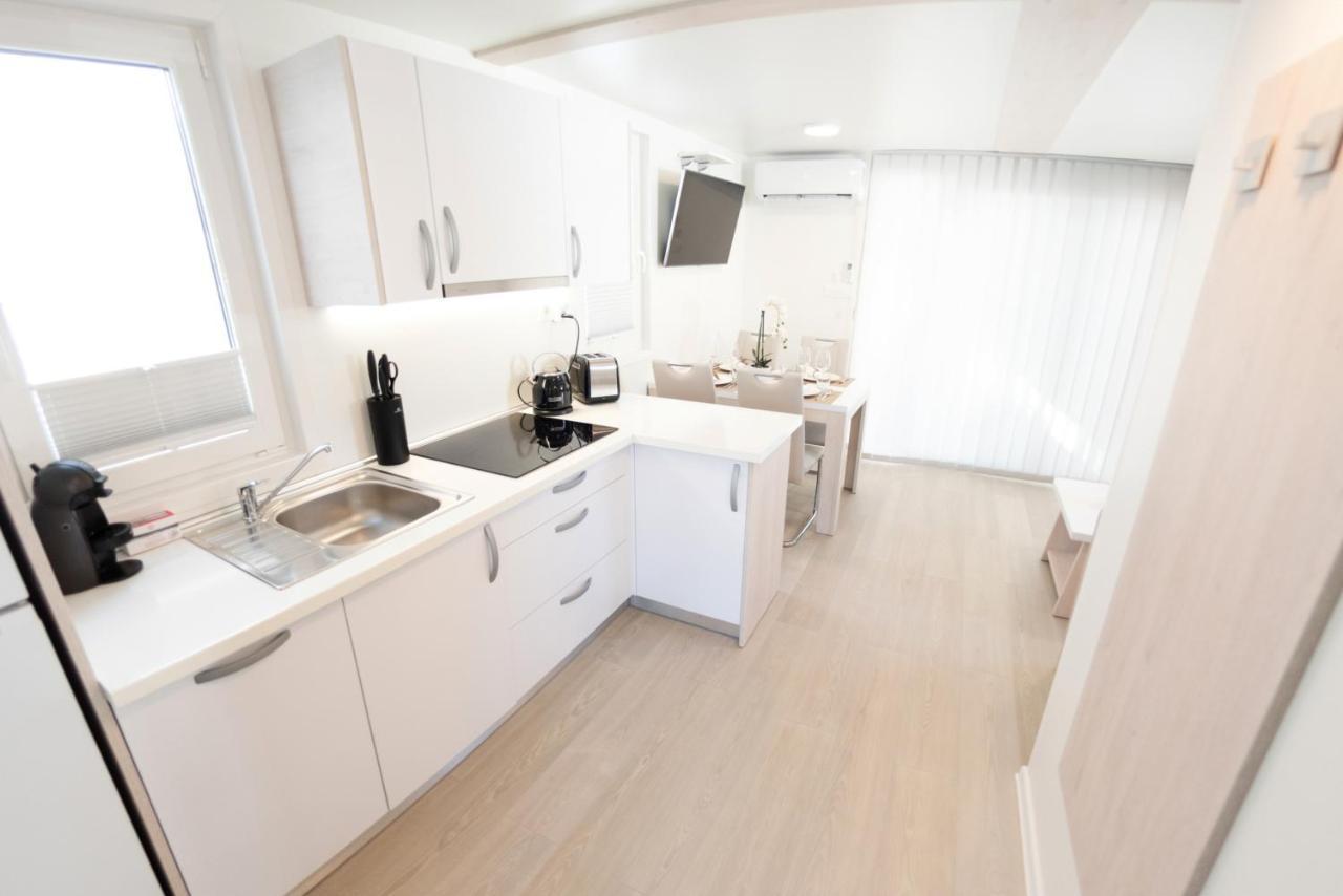 Villa Adria Portoroz Luxury Houseboat Extérieur photo